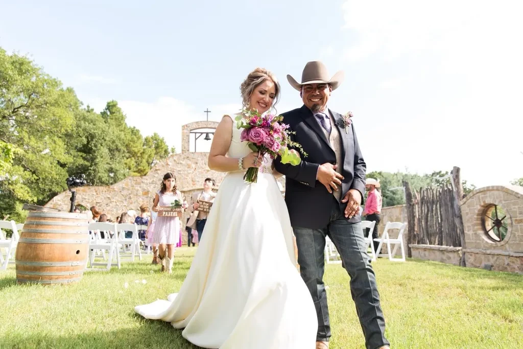 Wedding ceremony moment 4